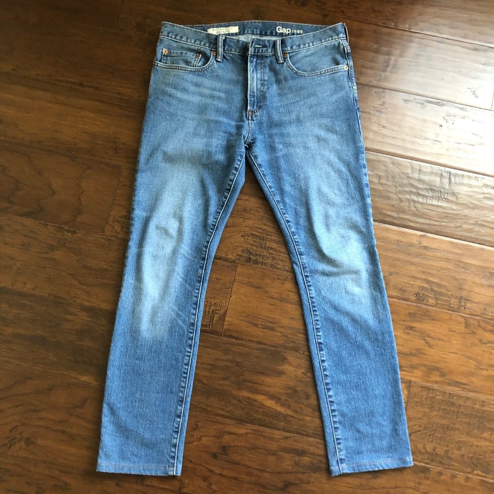 Gap mens jeans size 33 W x 29 L skinny fit